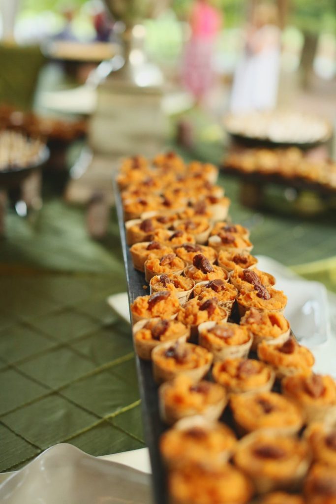 aldridge gardens, j.woodbery, decor to adore, becky's brides