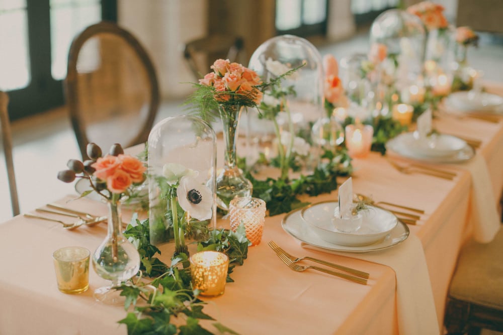 Peach polyester table linen